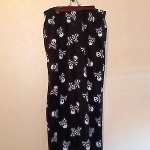 XL Black and White skull sleep pajama pants